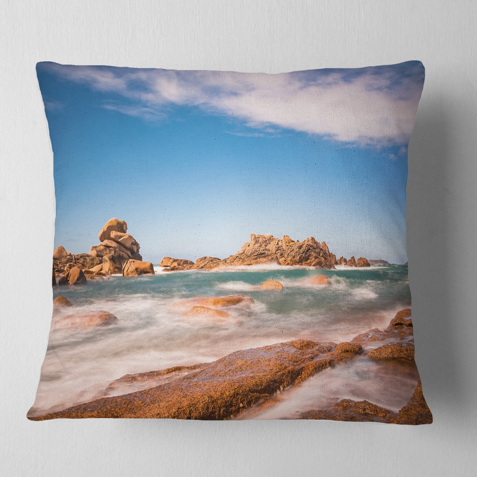 Designart Atlantic Ocean Cost in Brittany - Photography Throw Pillow - 16x16