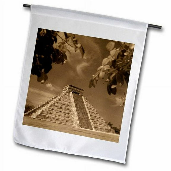 3dRose, Mexico, Yucatan Peninsula, Chichen Itza, View of el Castillo pyramid, 18 x 27 inch Garden Flag