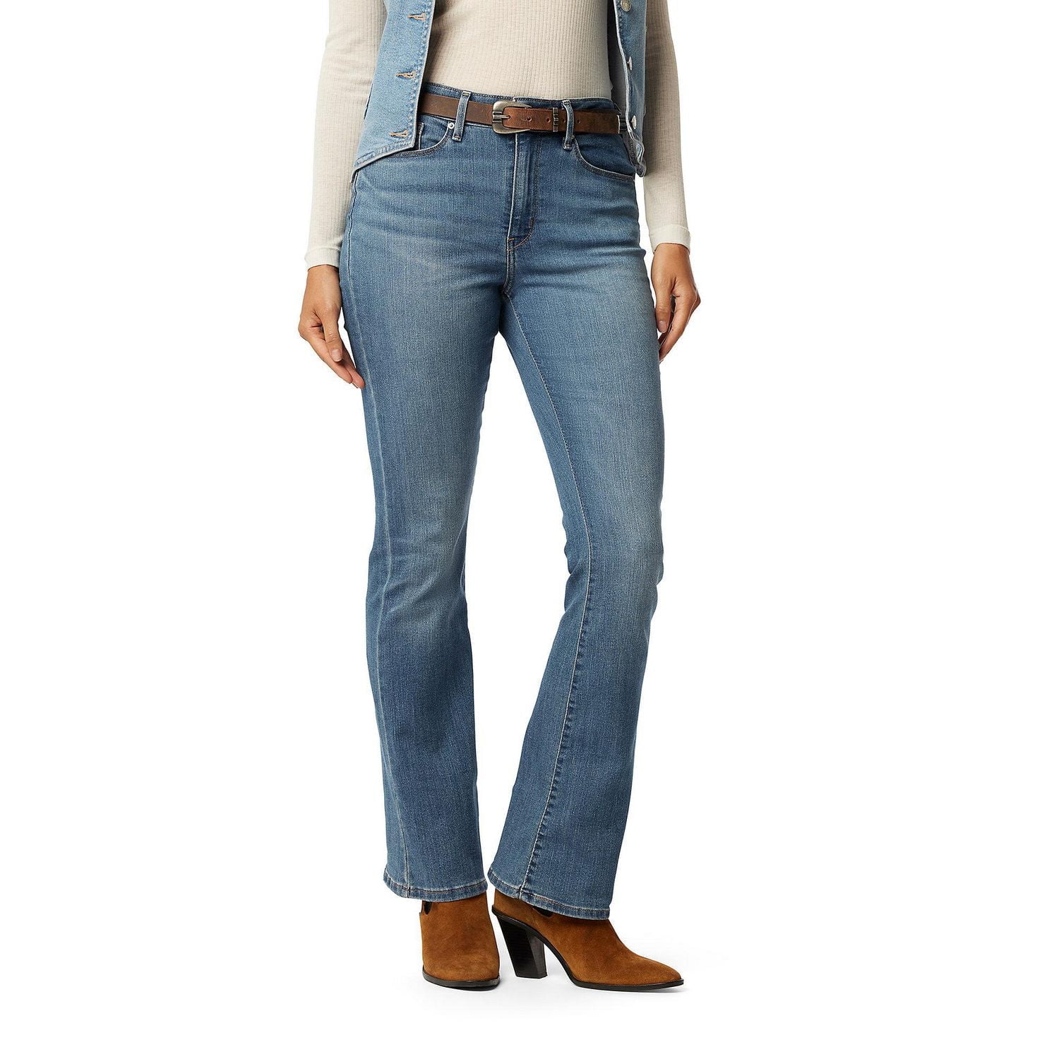 Levi Strauss Signature™ Women’s Mid Rise Bootcut Jeans, Available sizes: 2 – 18