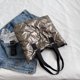 thumbnail image 5 of Bolsa cruzados casuales de hombro acolchados de algodón para viaje JShteea Para Estrenar, 5 of 9