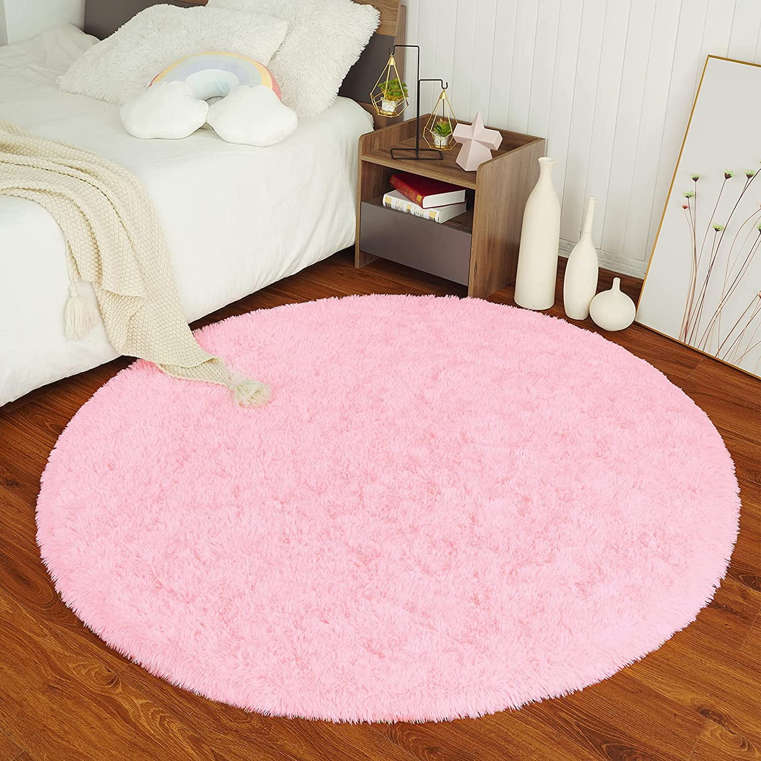 Junovo Round Fluffy Area Rugs For Kids Girls Princess Castle Plush Shaggy Carpet Cute Circle Nursery Rug For Kids Room Bedroom Living Room,4'x4',Pink