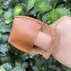 thumbnail image 4 of Protector de pulgar para tallar madera con diseño transpirable para recoger verduras y protección de lijado artesanal, fácil de usar, 2 uds., 4 of 5