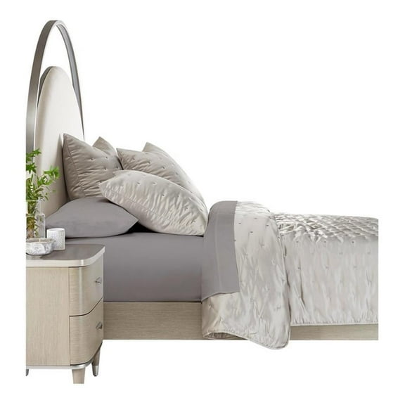 Michael Amini Messina 4-piece Embroidered Fabric King Quilt Set in Gray/Platinum