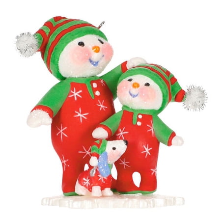 Hallmark Ornament 2021 Making Memories #14 Cozy New Pajamas