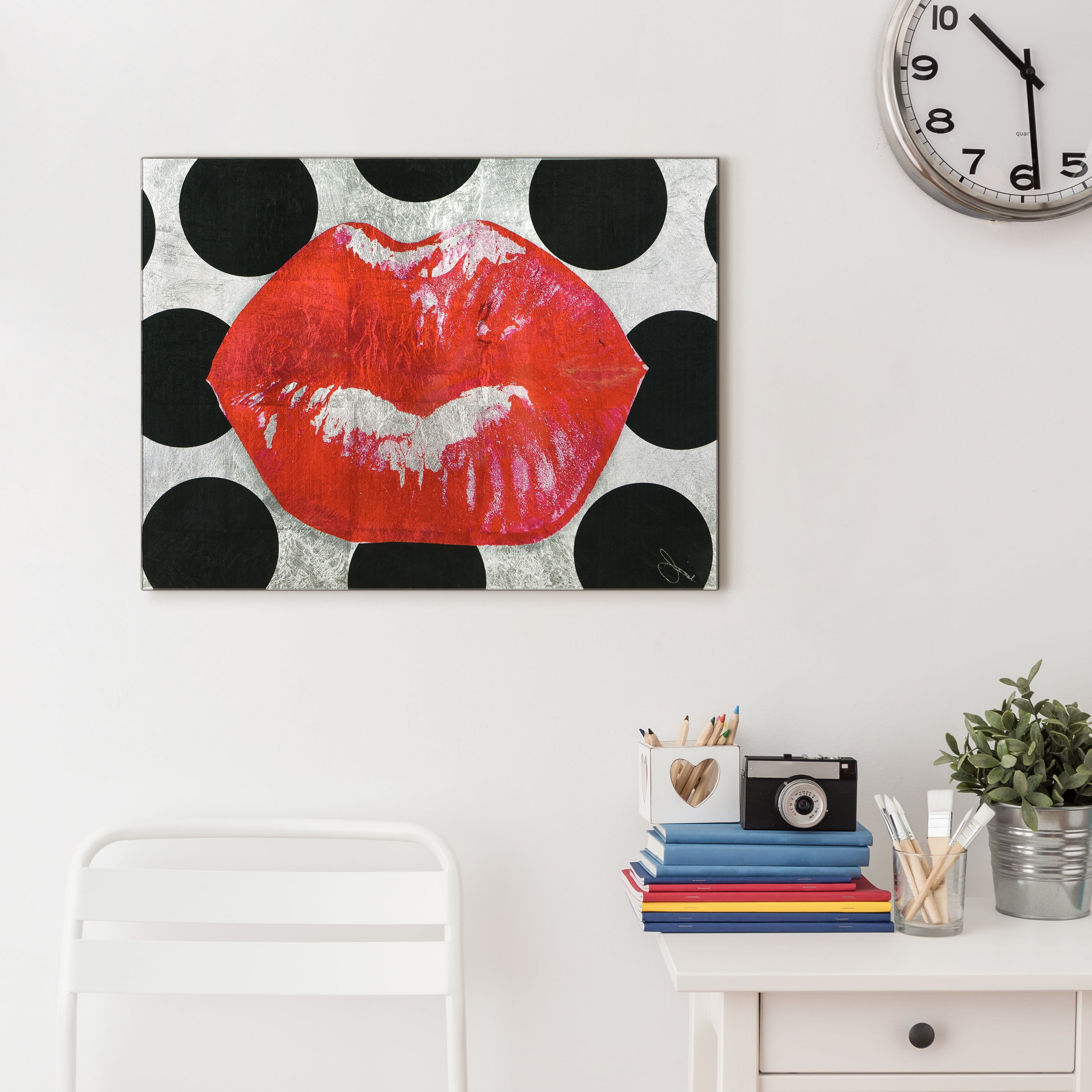 "Red Lips" Reverse Printed Tempered Glass with Silver Leaf