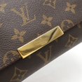 thumbnail image 5 of Pre-Owned LOUIS VUITTON Louis Vuitton Monogram Favorite PM Shoulder Bag Clutch Pouch M40717, 5 of 10