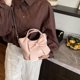 thumbnail image 2 of Bolso bandolera con lazo bajo el brazo, primavera y verano 2025, nuevo diseño de nicho, bolso bandolera con cadena, bolso de moda para mujer, 2 of 5