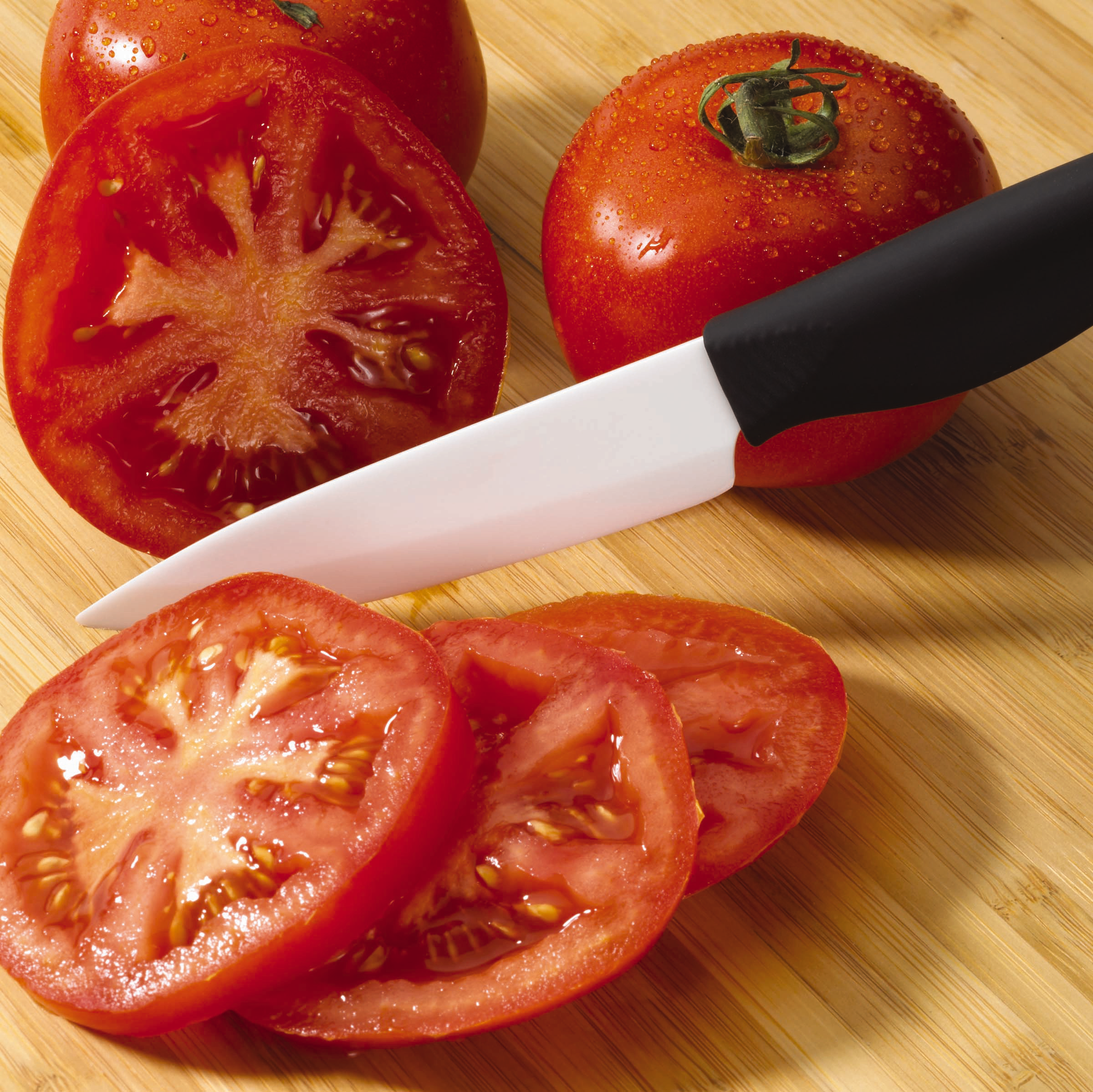 thumbnail image 3 of Farberware Professional 5-inch Ceramic Utility Knife with Blade Cover in Black, 3 of 10