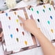 thumbnail image 3 of Libro de colores de uñas, muestrario de esmaltes de uñas con 192 puntas, tablero de exhibición de esmaltes en gel a cuadros de colores, libro de muestras de esmaltes de uñas con puntas de repuesto., 3 of 7