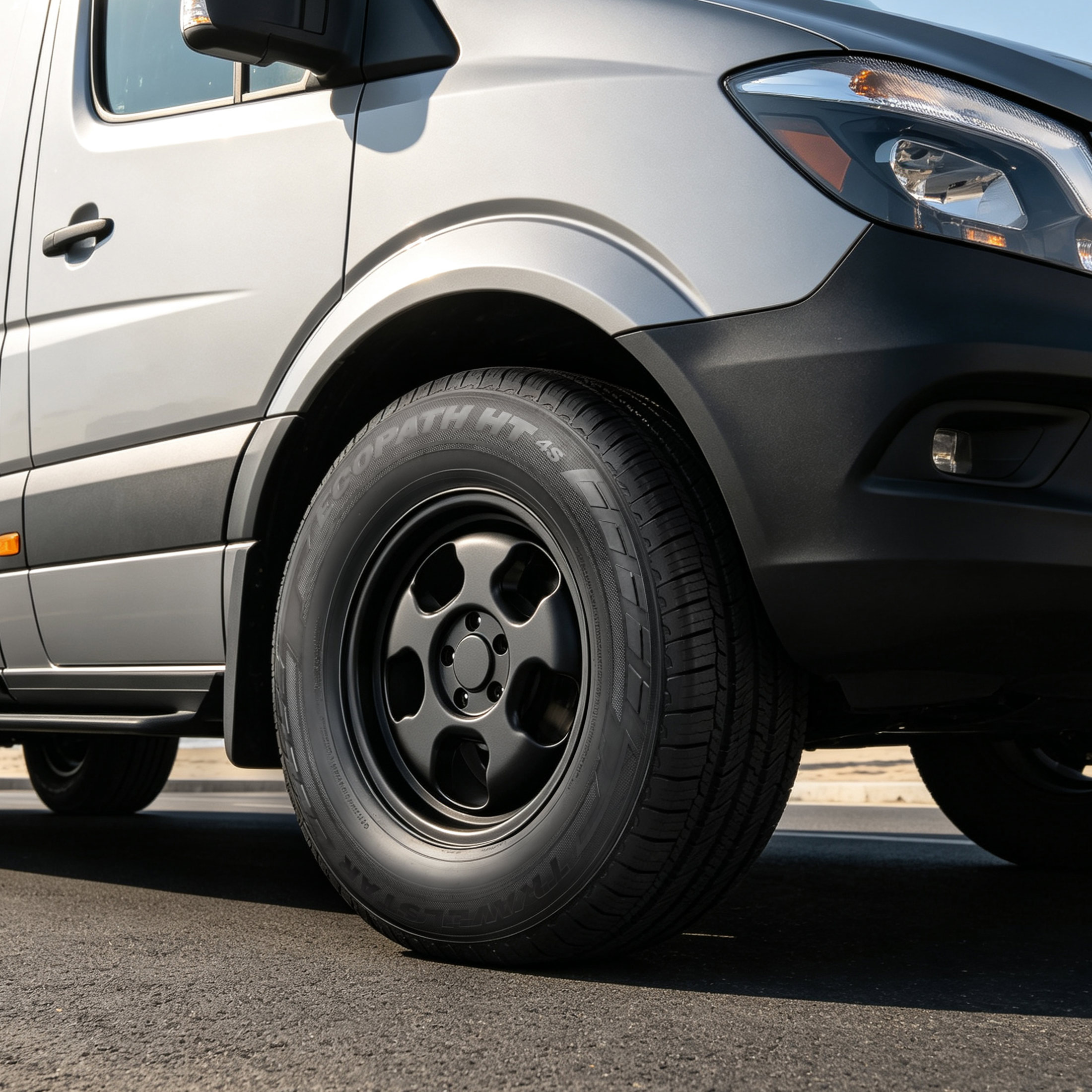 Travelstar ECOPATH HT4S All Weather 235/65R16C 121/119S Light Truck Tire(Tire Only)