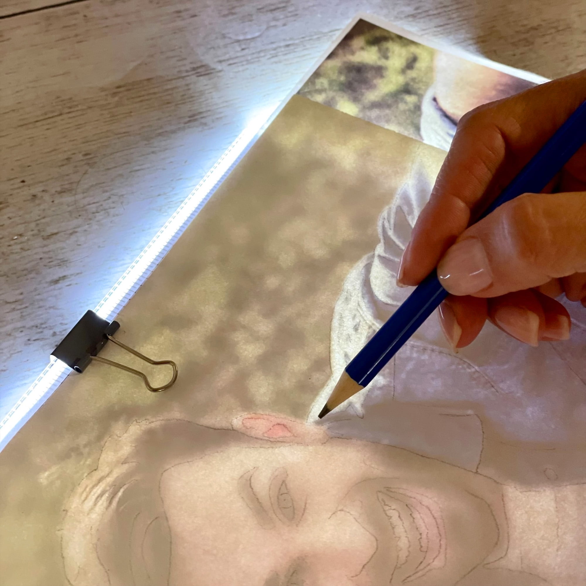ArtSkills Ultra Thin Light Pad for Drawing and Tracing