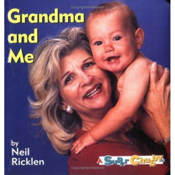 Pre-Owned Grandma and Me (Unknown) 0689812701 9780689812705
