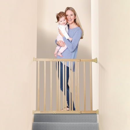 Dreambaby Nelson Adjustable Baby Safety Gate, Fits 30" to 48" Wide, Natural