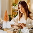 thumbnail image 4 of 4 piezas de miniárboles de Navidad para decorar, pequeños árboles de cepillo de botella con base de madera, árboles de Navidad artificiales para mesa de pueblo, hogar, habitación, fiesta,, 4 of 5