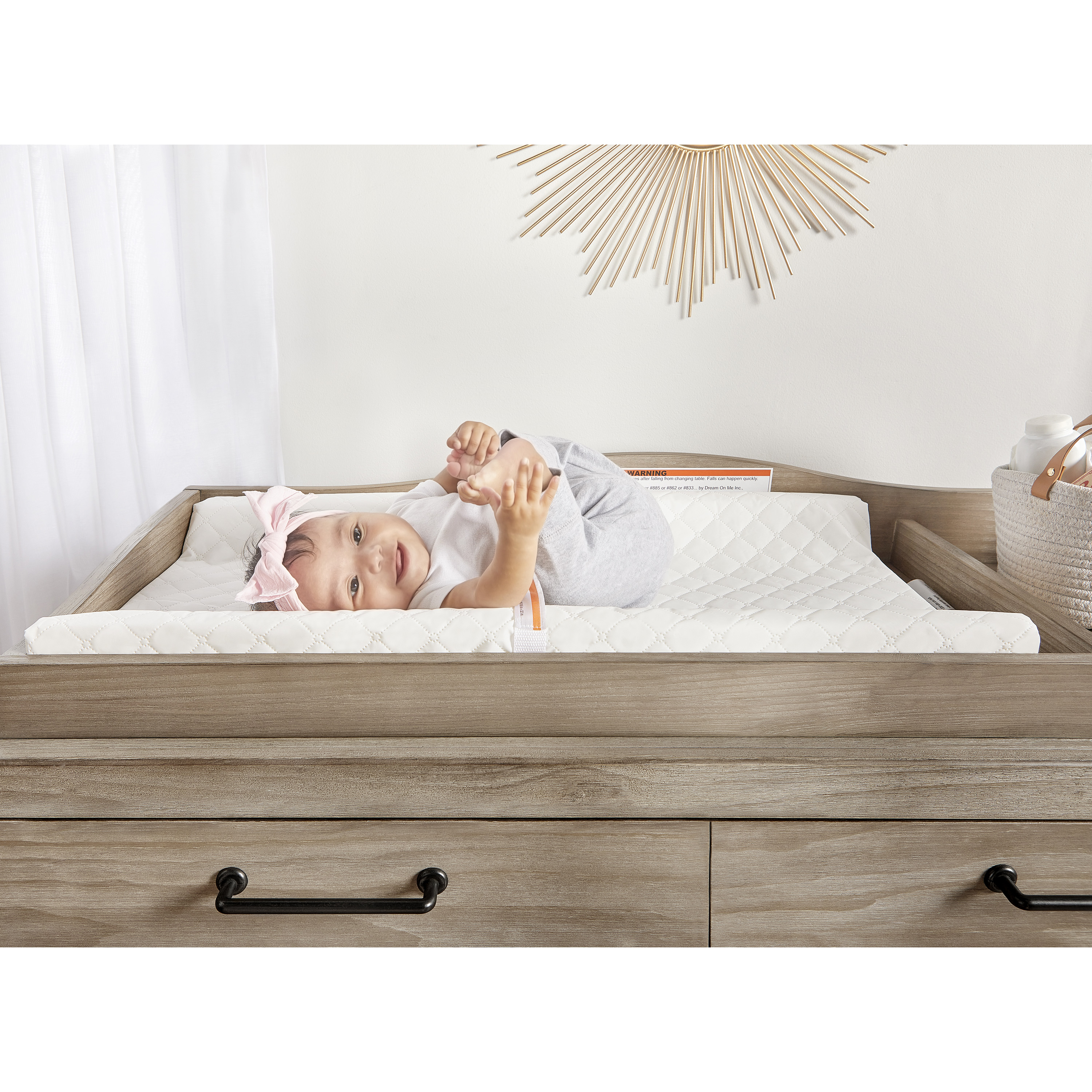 Dream On Me Cypress Contour Changing Pad photo 6