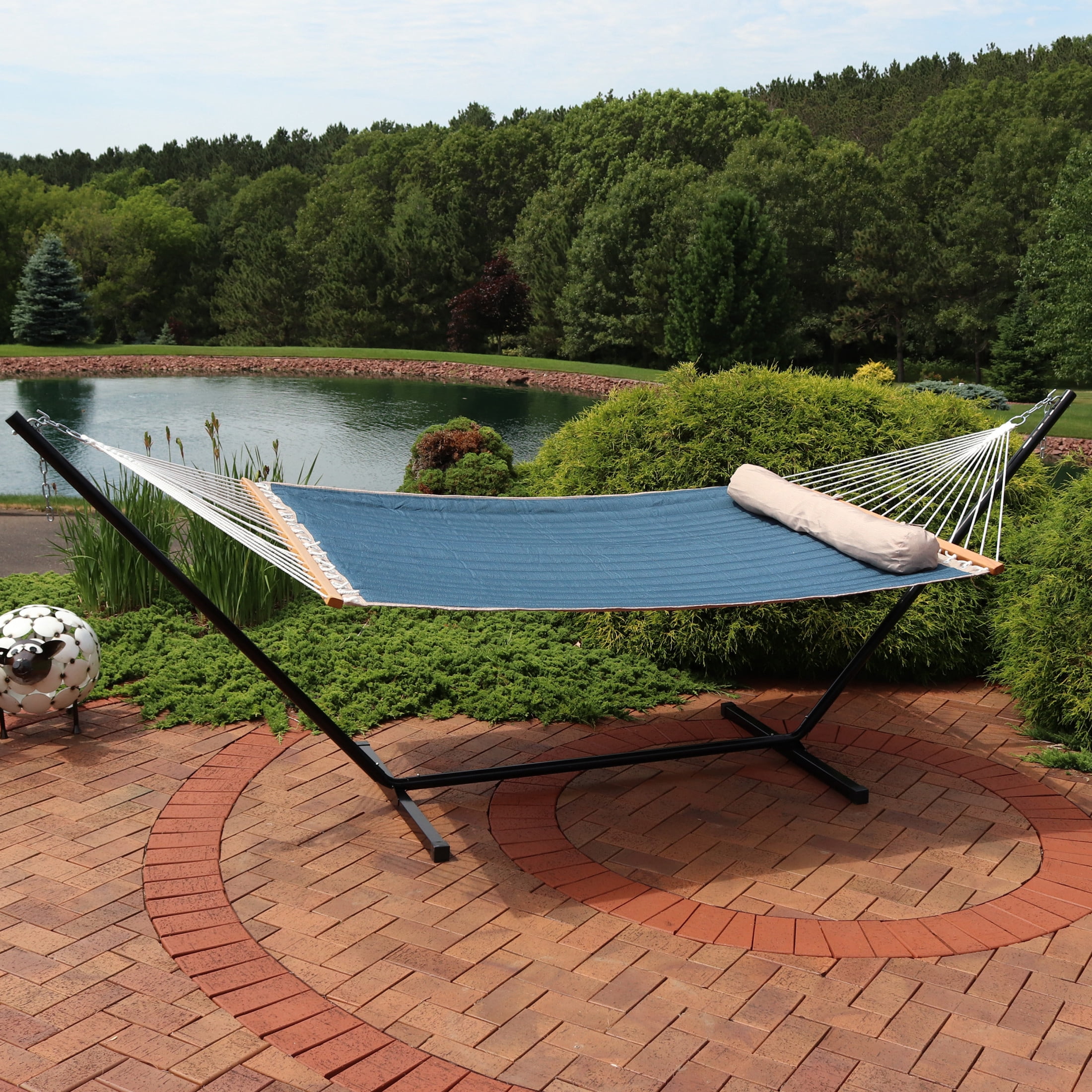 Sunnydaze 2-Person Quilted Polyester Spreader Bar Hammock with Stand, 350 lb Capacity - Tidal Wave