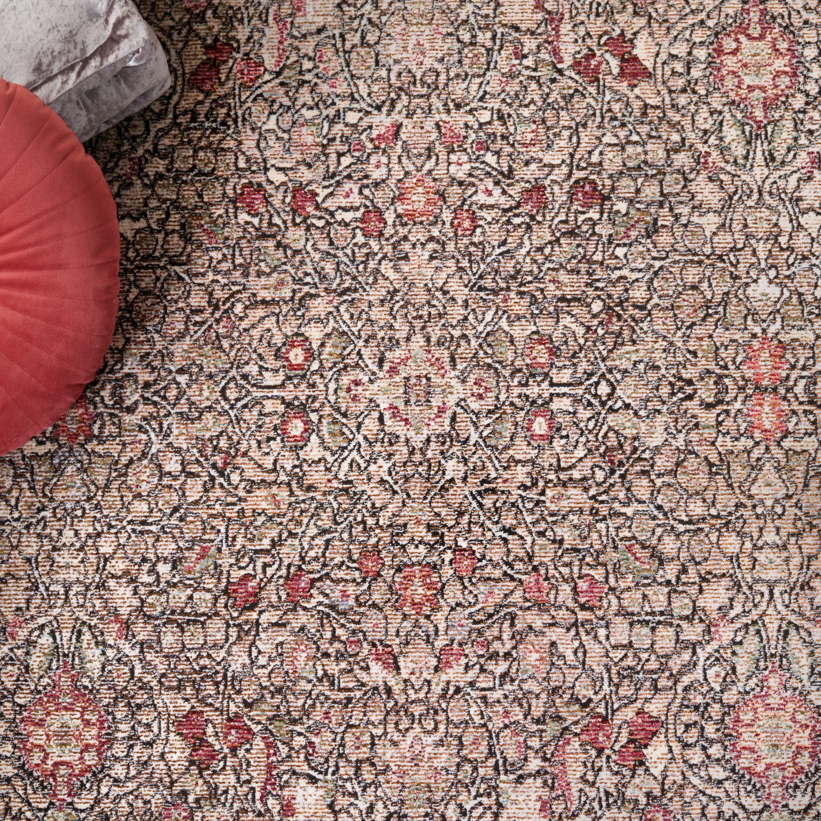SAFAVIEH Crimson Codie Distressed Area Rug, Beige/Brown, 5' x 7'