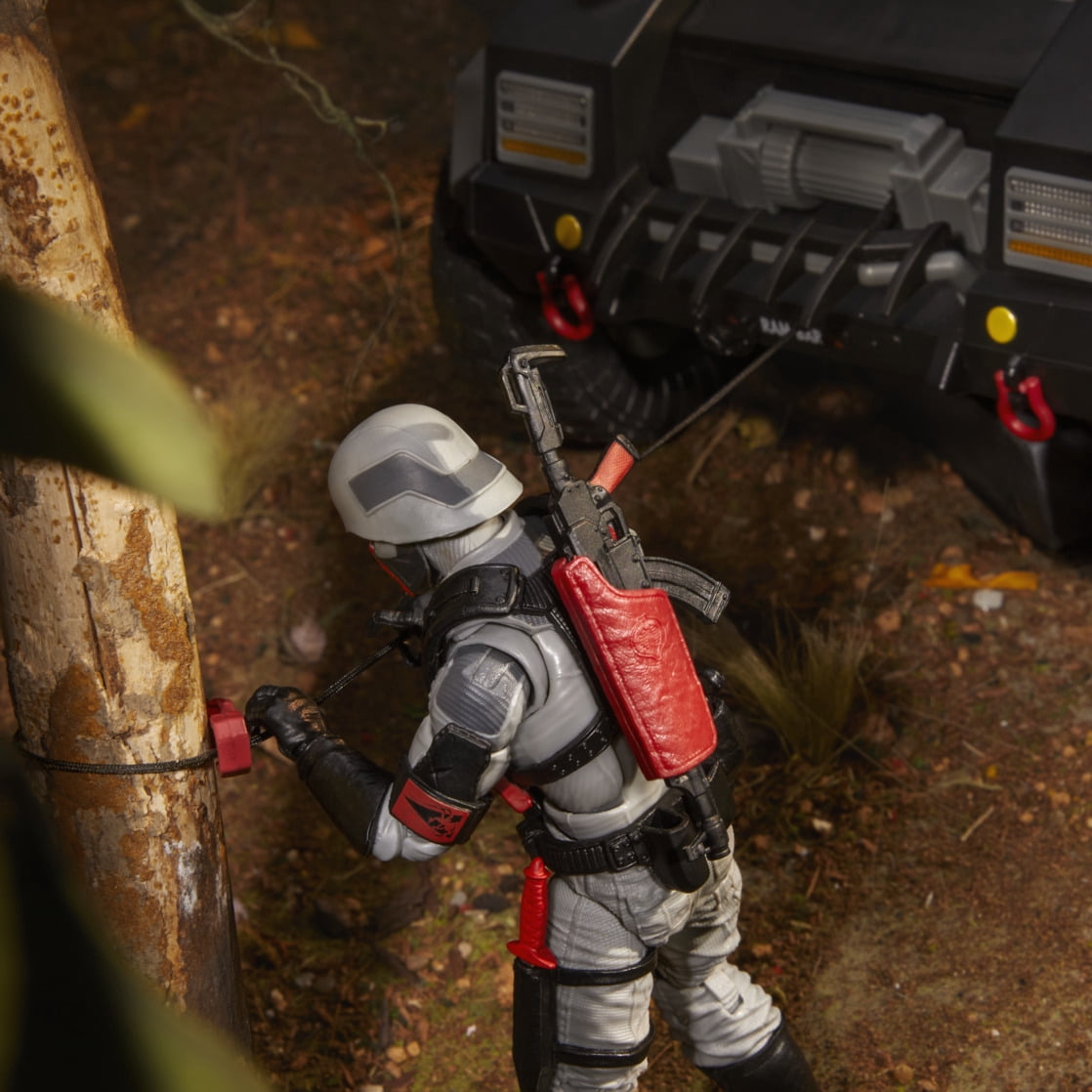 G.I. Joe Classified Series #120, Cobra Night Attack 4-WD Stinger & Driver, 6” Action Figure & Vehicle