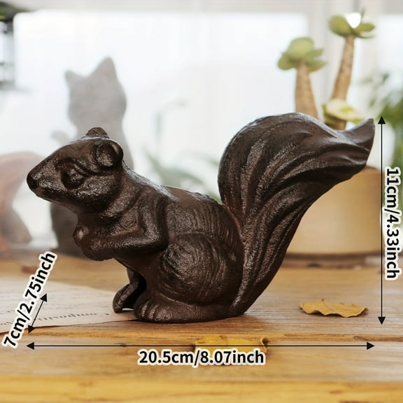 1pc Vintage Cast Iron Squirrel Statue - Rustic Animal Figurine for Indoor/Outdoor Decor, Christmas Thanksgiving Graduation Gift, Durable Metal Art for Garden Patio Home Decoration, Best for Christmas