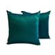 thumbnail image 1 of Funda de cojín decorativa HomeCentric en verde pavo real (paquete de 2, 50 x 50 cm). Fundas de almohada de seda lisas para sofá, hotel, sala de estar y dormitorio. Estilo moderno liso. Lujo en verde, 1 of 8