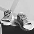 thumbnail image 3 of Sandales Ouvertes pour Hommes Chaussures d'Eau 2Cb110, 3 of 5