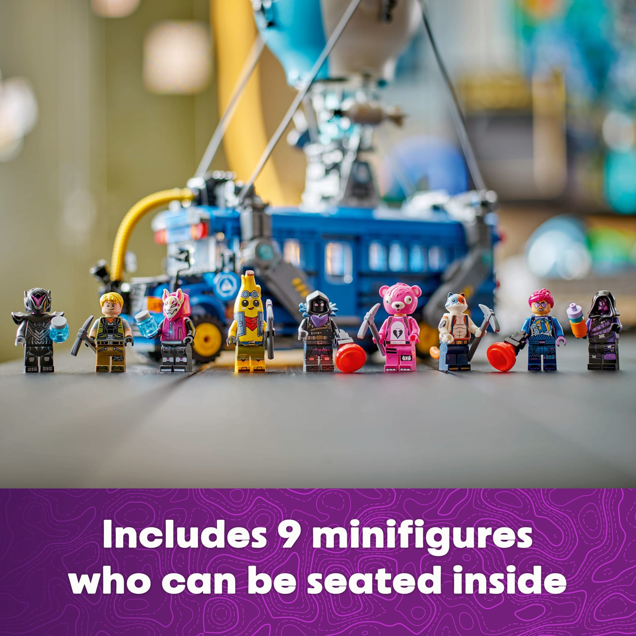 LEGO Fortnite Battle Bus - Juguete Coleccionable de Fortnite para Niños, Niñas y Niñas, Edades 10+ - Set de Juego de Imaginación con 9 Minifiguras del Videojuego - Ideas de Regalo para Fans - 77073 7