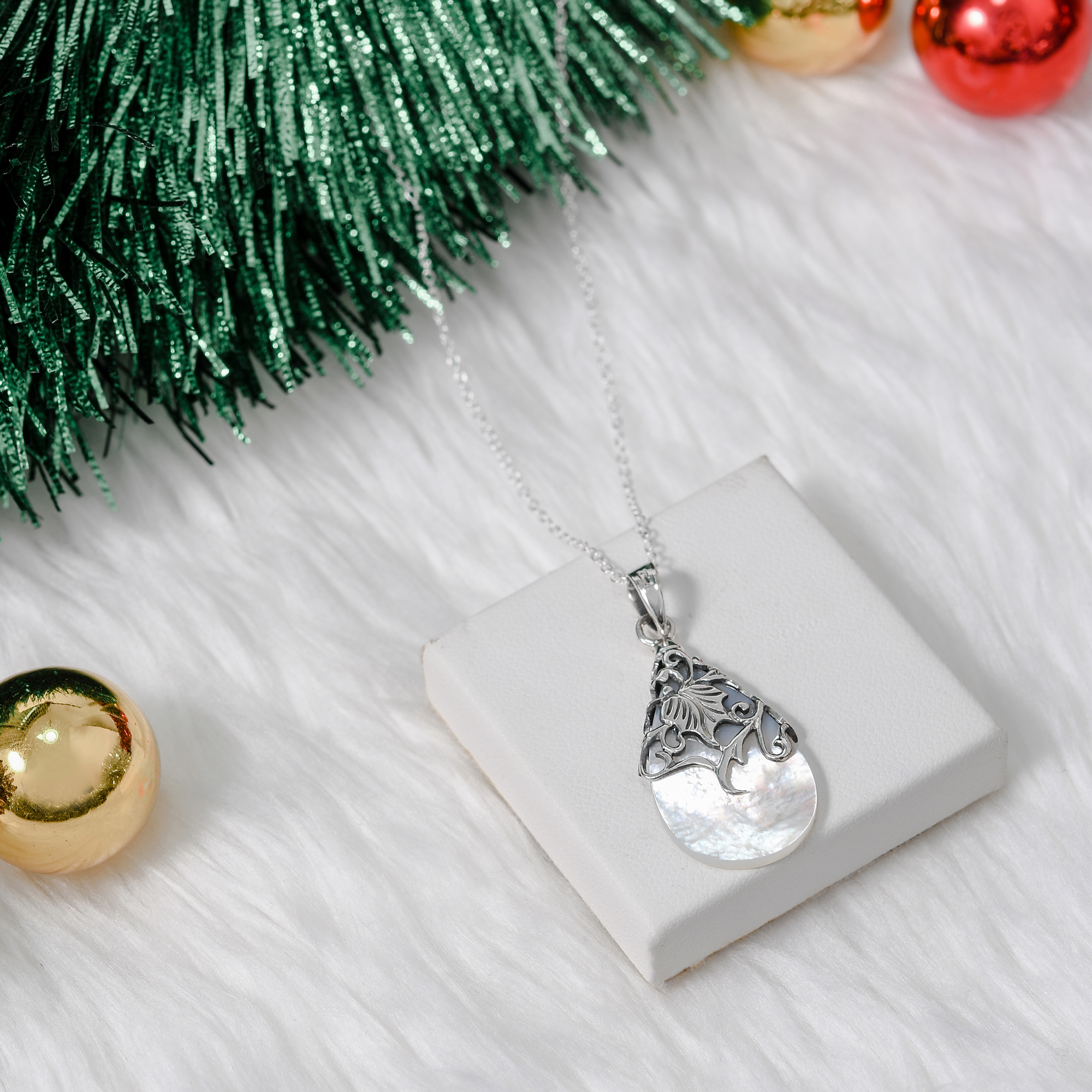 * vintage ornament ୨୧ * ホワイト シープ mama Pandora - Mom Script Heart Dangle Charm - 798887C01