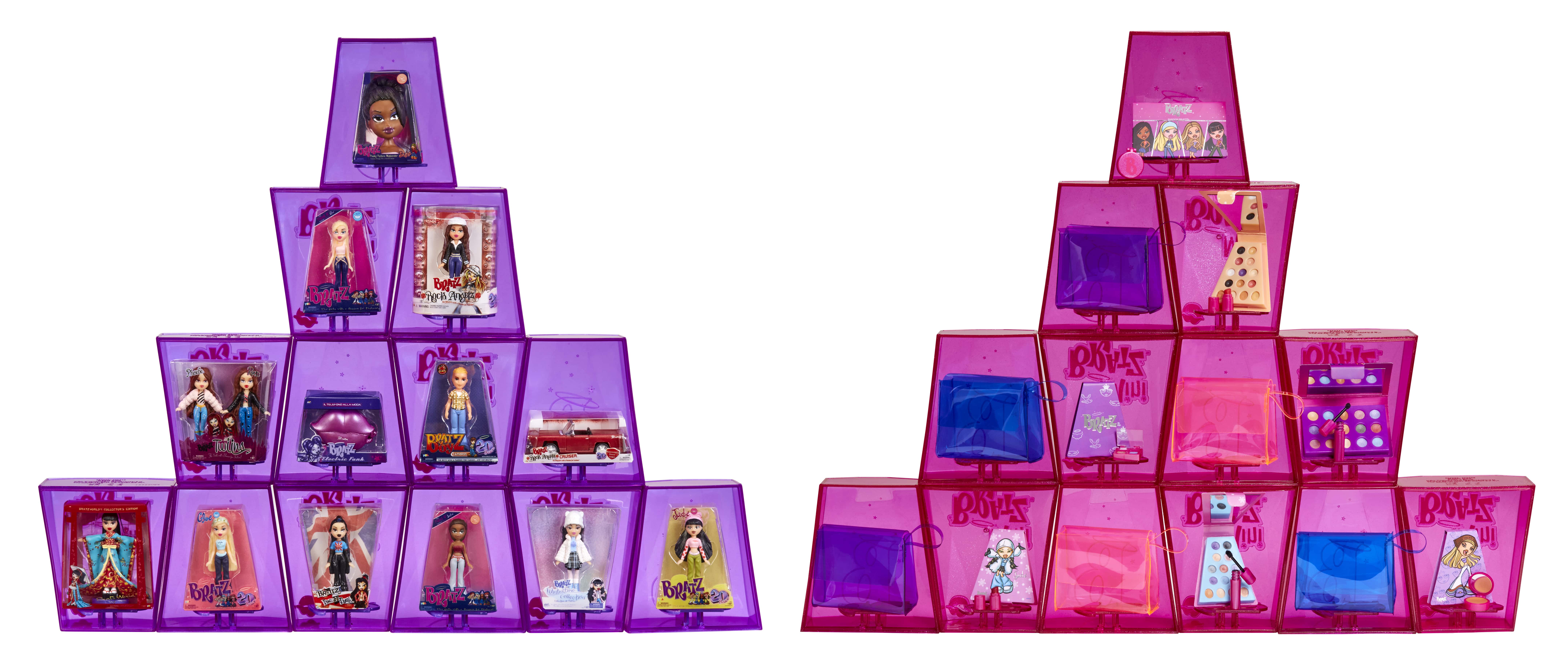 Bratz Flashback Minis Series 1 Collectible Figures photo 4