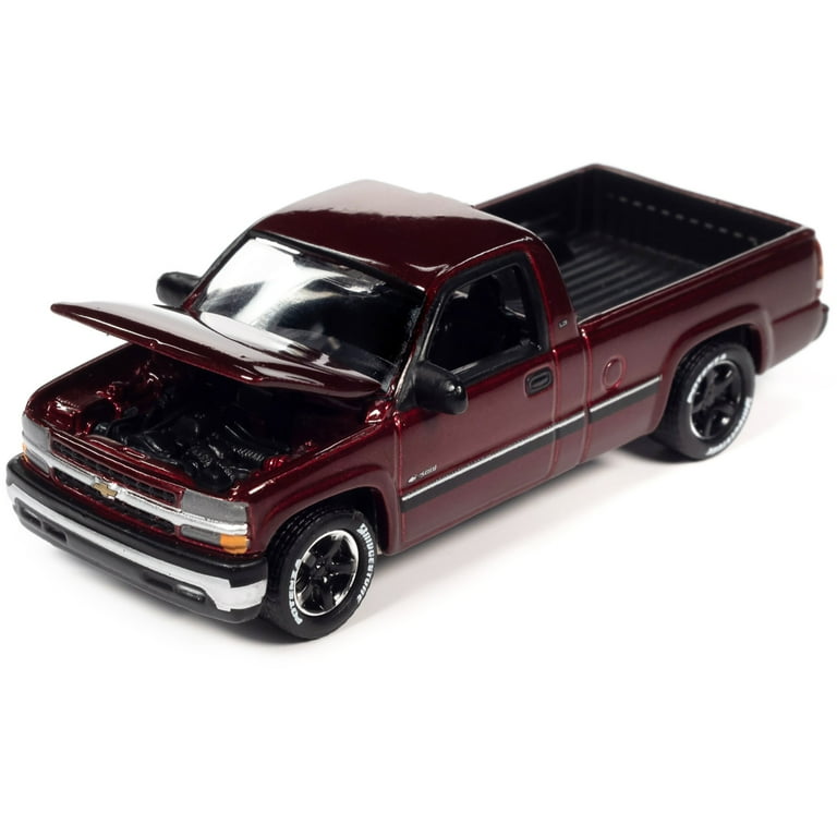Johnny Lightning 2002 Chevrolet Silverado Dark Red Metallic