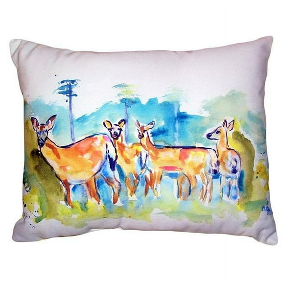 Betsy Drake NC669 18 x 18 in. Deer Herd No Cord Pillow