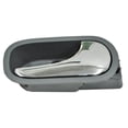 thumbnail image 1 of Manija Puerta Interior Malibu 2008 A 2012 Chevrolet Trasera Der Gris/Cromo Genérica ., 1 of 4