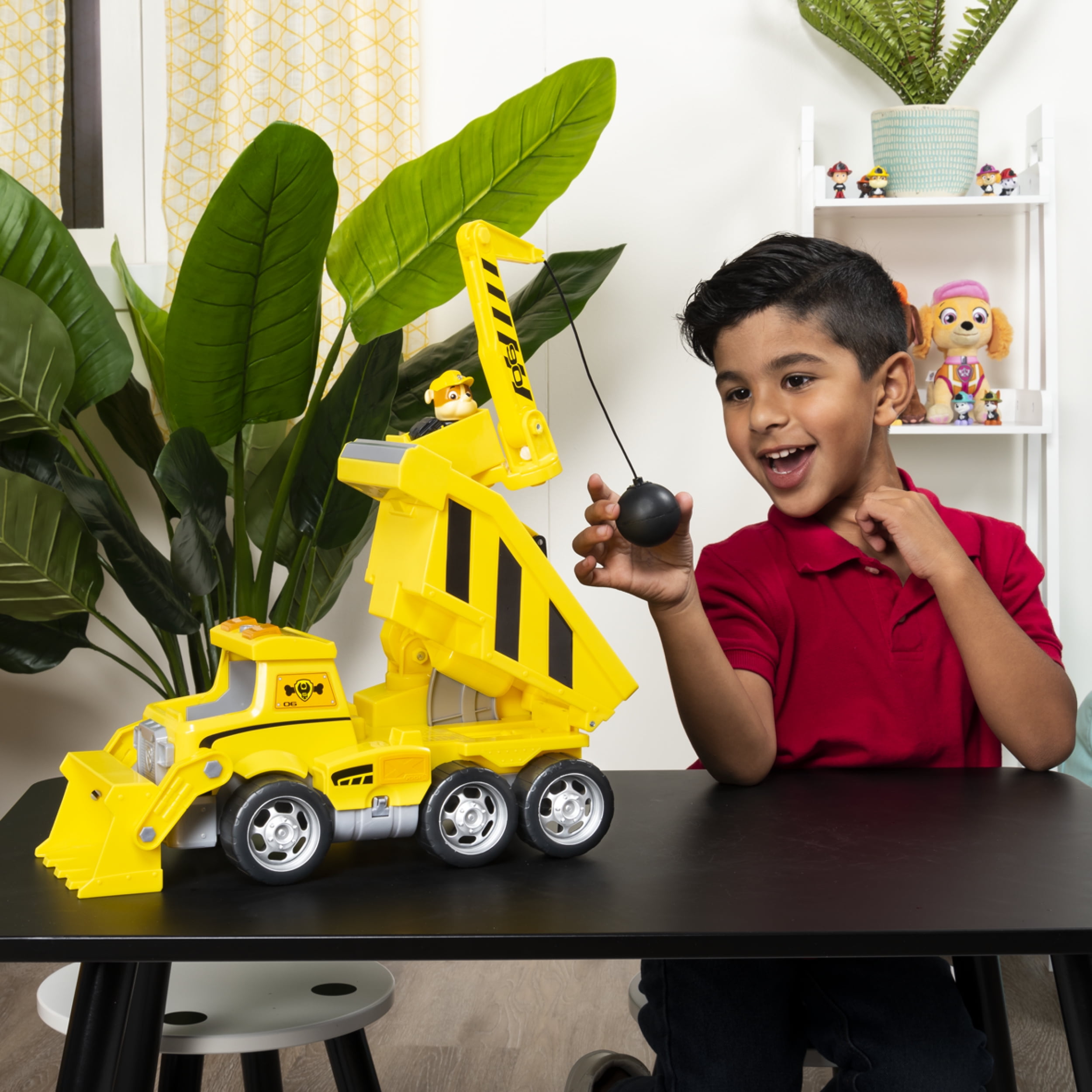 paw patrol ultimate construction rescue truck