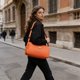 thumbnail image 5 of Bolso tote de lona, bandolera | Bolso de mano ligero de nailon para mujer | Versátil para uso diario, compras y actividades al aire libre, 5 of 6