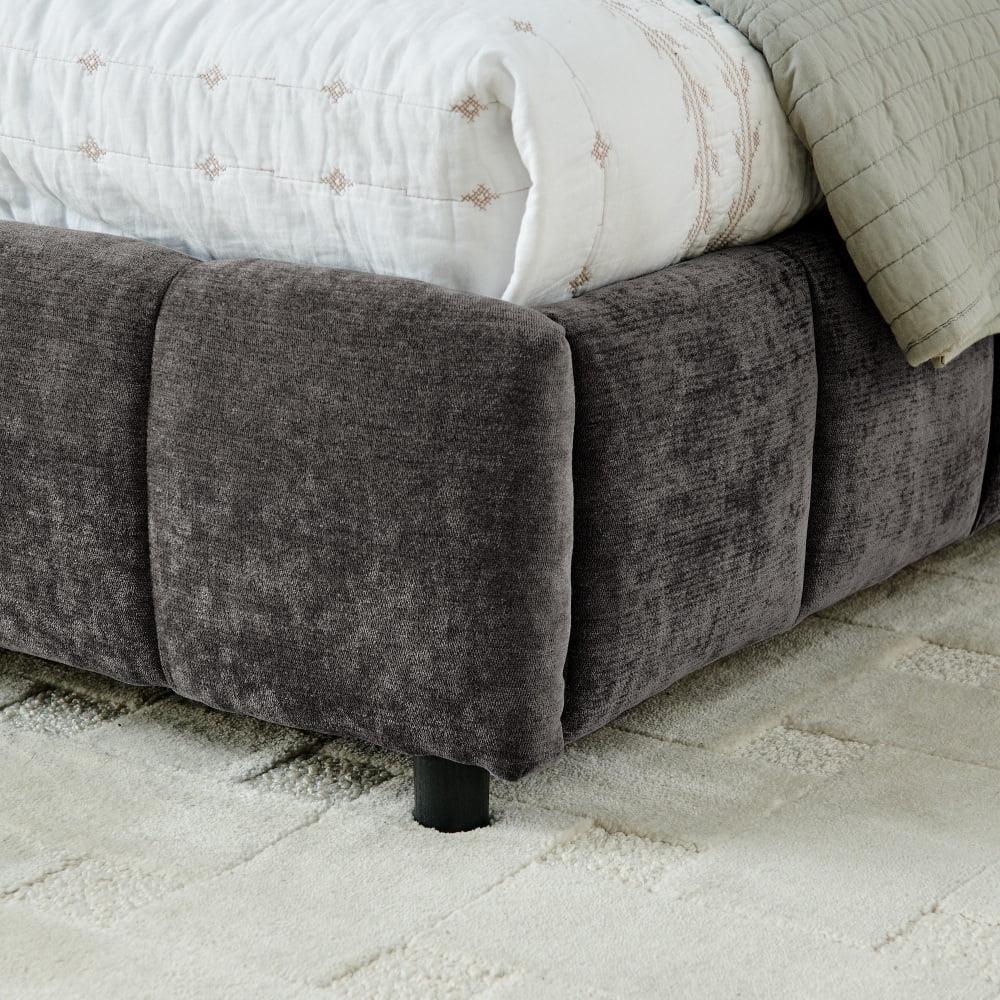 Hassch King Size Storage Bed with 4 Drawers, Chenille Fabric Upholstered Platform Bed Frame with Wood Slats Support, No Box Spring Needed, Dark Gray