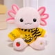 thumbnail image 1 of Peluche de ajolote，ajolote peluche 33 cm con ropa y 1 accesorio — set de 1 look (bolsita o bufanda), ajolote juguete suave y lavable, regalo para niñas y niños, 1 of 5