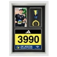 thumbnail image 2 of MedalAwardsRack 3 en 1 Shadow Box Display - Baberos de carreras de medallas y marco de fotos - Soporte para baberos de maratón y triatlón Marco de madera de vidrio templado montado en la pared - Blanc, 2 of 8