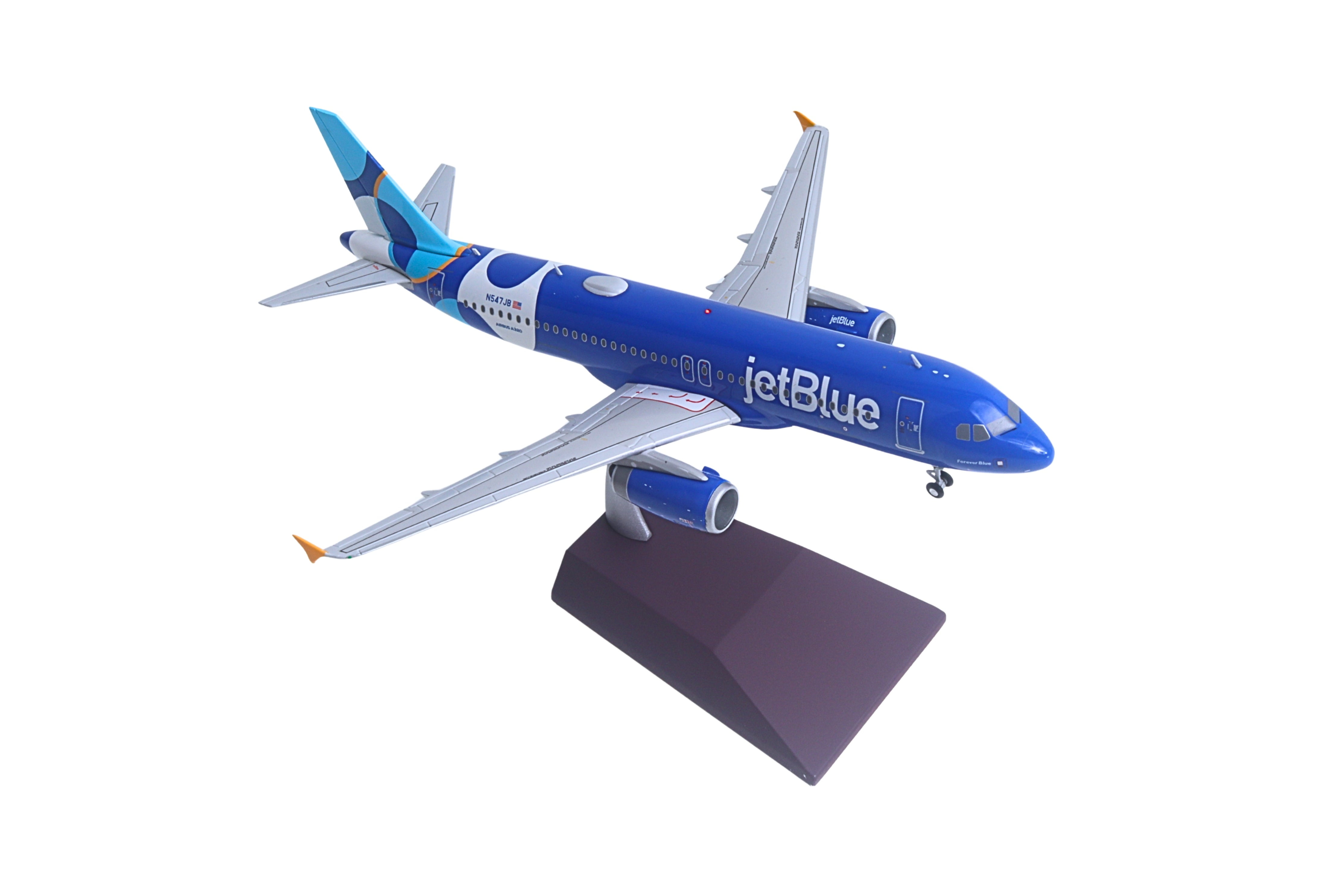 Herpa Wings 1:200 Airbus A220-300 airBaltic Estonia