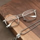 thumbnail image 4 of Gafas anti luz azul para hombre, gafas de miopía cuadradas retro de cara grande, gafas anti luz azul para presbicia, 4 of 6