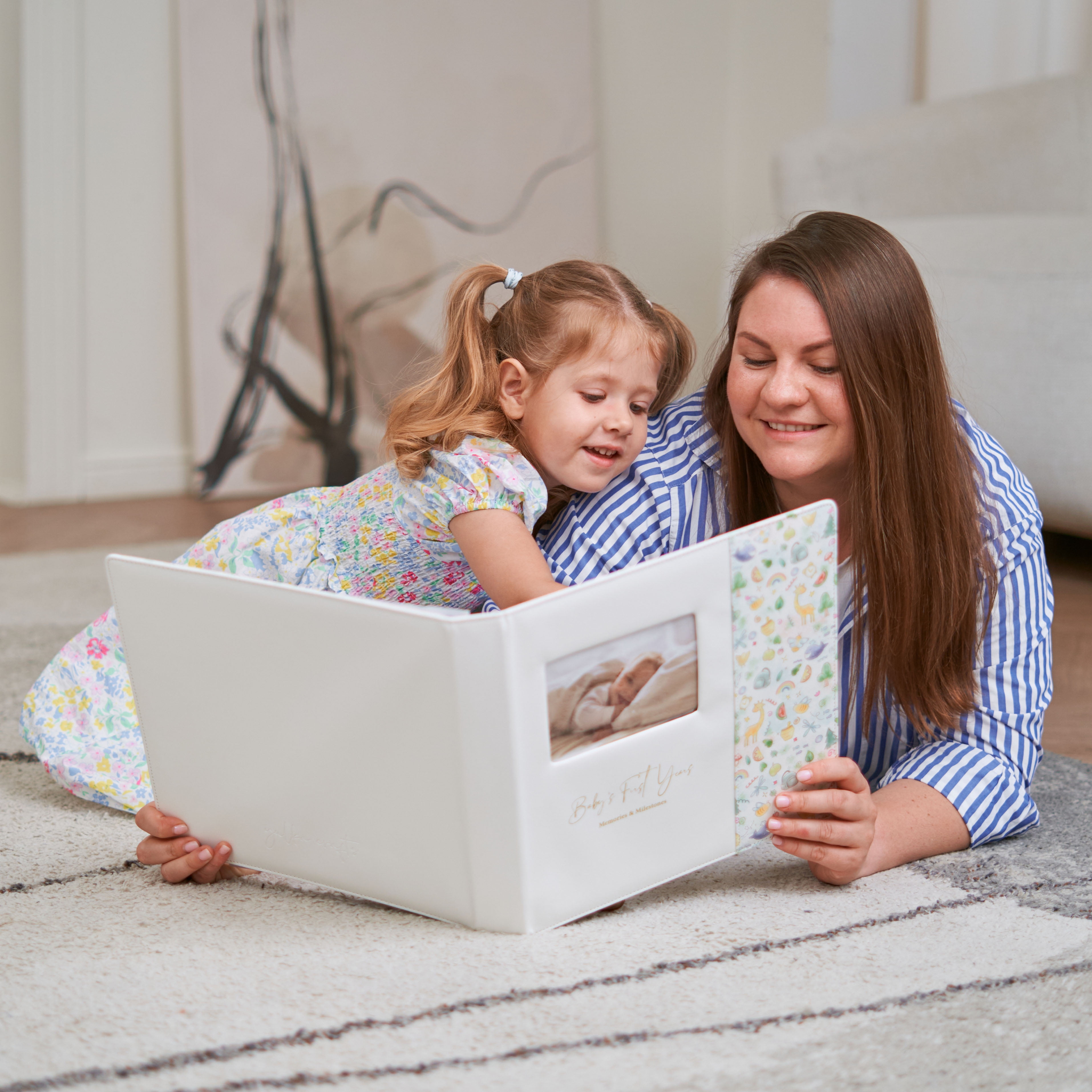 Leather-Bound Baby Memory Book - Loose-Leaf Baby Scrapbook Album - Beautiful Baby Gift Set