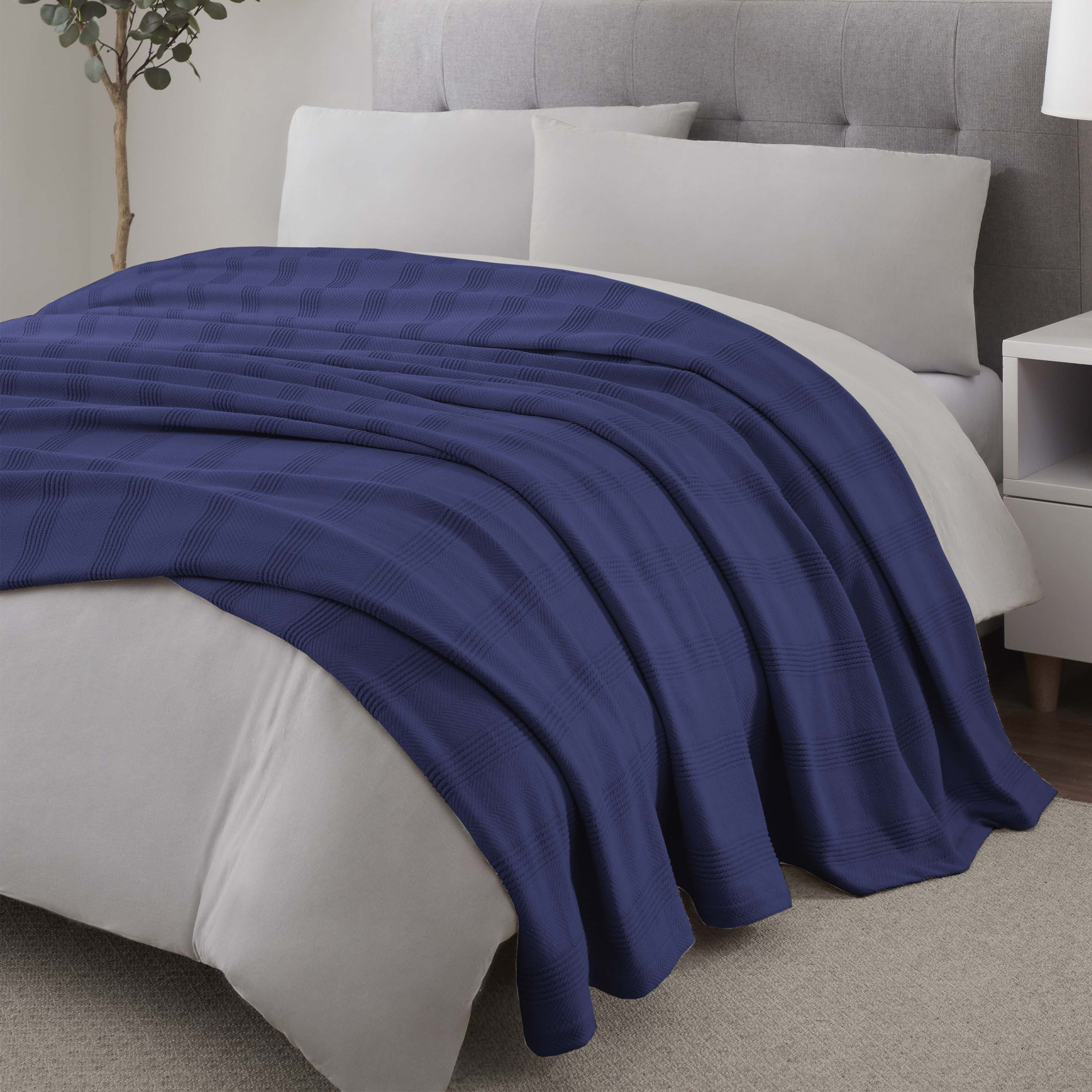 Lightweight Breathable 100% Cotton Knit Blanket – All-Season Bed Blanket – King Size – Navy