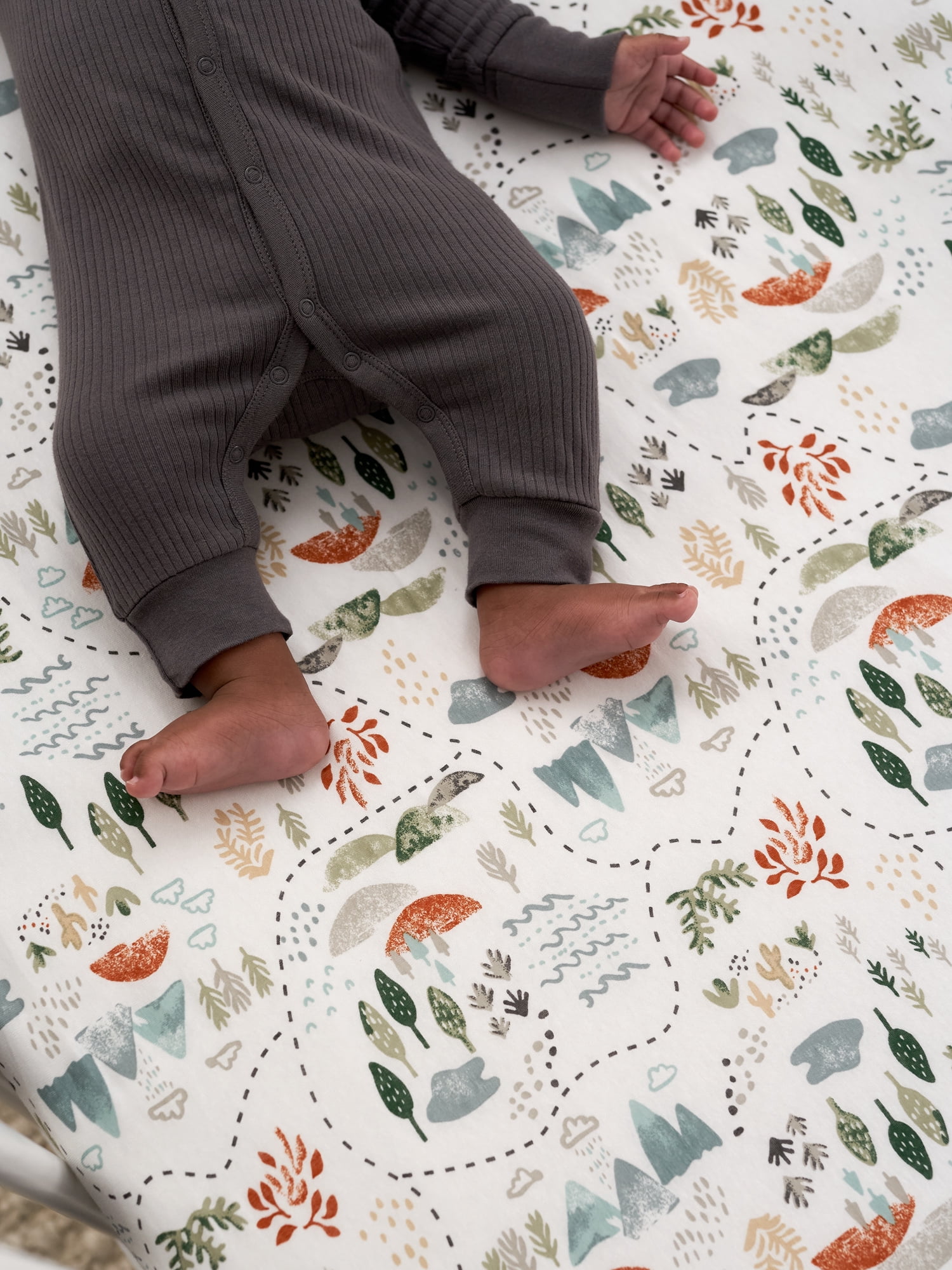 Modern Moments by Gerber Baby & Toddler Boy Ultra Soft Fitted Crib Sheet, White