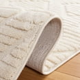 thumbnail image 5 of SAFAVIEH Urban Drew High Low Trellis with Fringe Area Rug, Ivory, 9' x 12', 5 of 8
