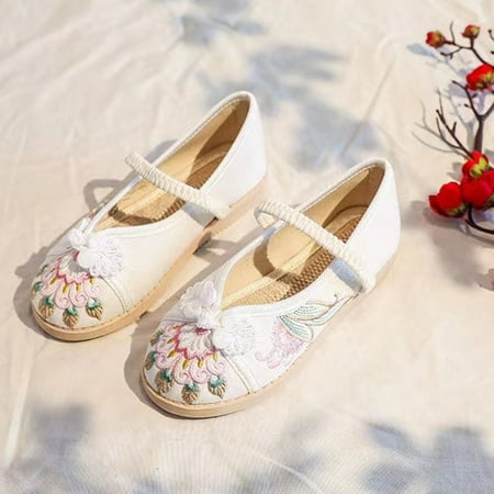 

Girls Elegant Flower Embroidery Canvas Shoes Chinese Style Ancient Traditional Slip-on Hanfu Shoes For Chinese New Year Party