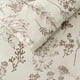 thumbnail image 5 of Juego de edredón Bedsure King con estampado floral beige, 3 piezas, 5 of 8
