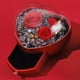 thumbnail image 4 of Caja organizadora de joyas con flores preservadas que nunca se marchitan para el Día de San Valentín rojo, 4 of 9