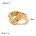 thumbnail image 1 of Anillo de martillo en forma de V estilo punk de acero de titanio versátil de moda europea y americana, anillo irregular de acero inoxidable chapado en oro de 18 quilates, joyería, 1 of 6