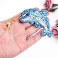 thumbnail image 2 of 5 Piezas 5D DIY Delfín Diamante Pintura Llaveros, DIY Rhinestone Doble Cara 5D Diamante Pegado Pintura Llavero Completo Colgante para Mochila Bolso Decoración, 2 of 5