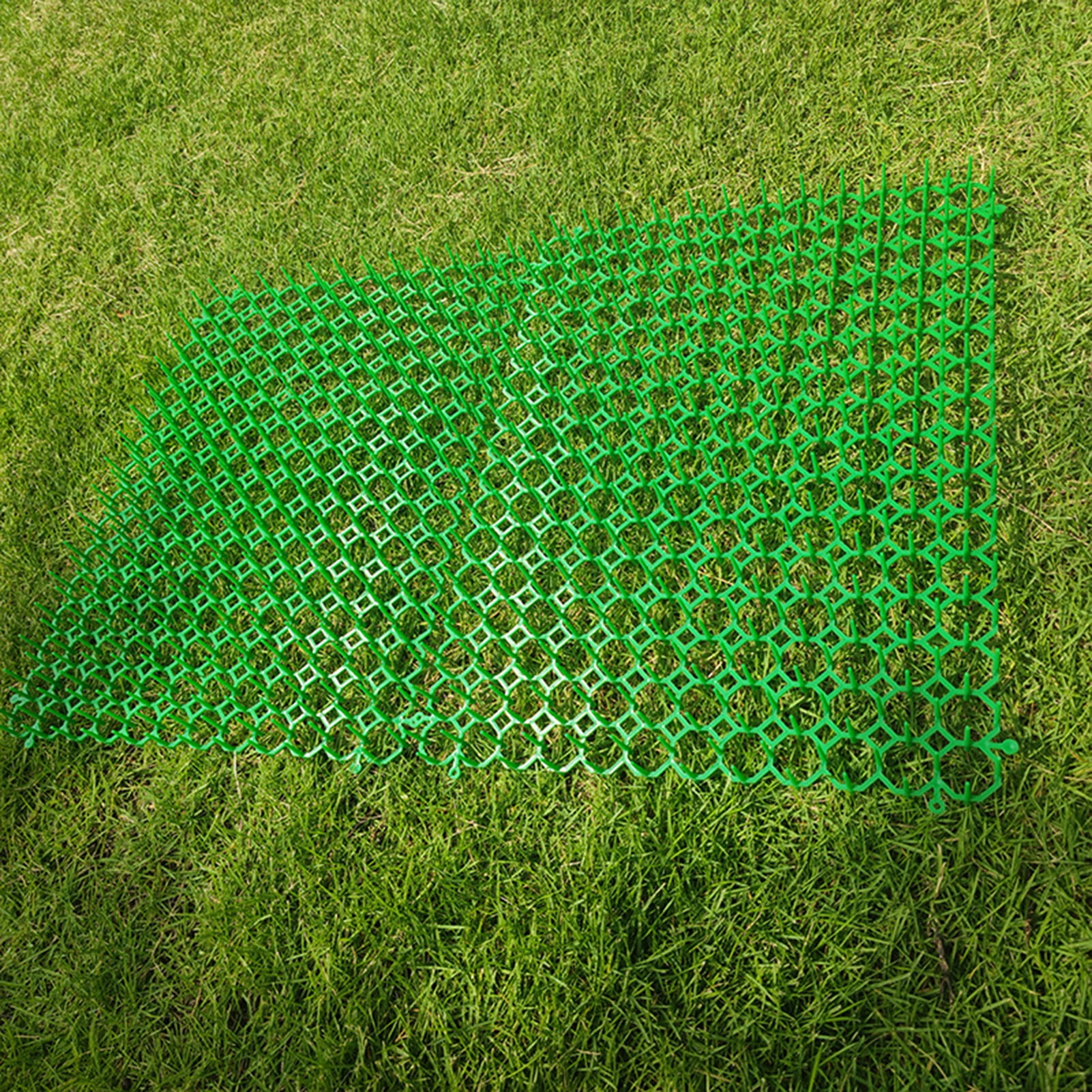 Mosey Durable Cat Repellent Mat Tip Spikes for Garden Repel Stray Cats