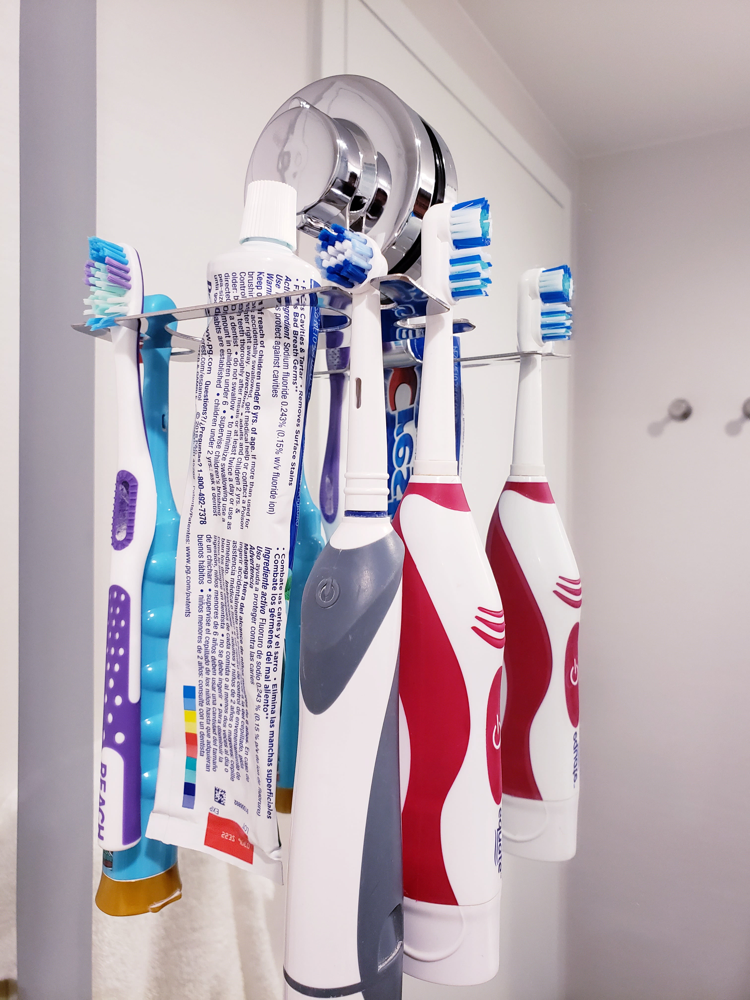 Mojo Suction Cup Creative Toothbrush Shelf with No Punching for Bathroom  Storage