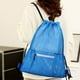 thumbnail image 3 of Mochila ligera con cordón y bolsillo grande para equipo deportivo. Material resistente e impermeable para estudiantes atletas, fútbol y actividades de playa. Aestivo | Azul | AESTIVO, 3 of 6